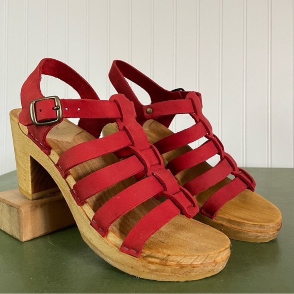 No. 6 Handmade by Sven Cage Front Swedish Style Sandals in Wood and Leather USA